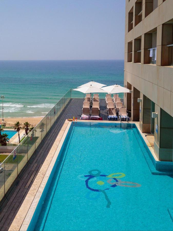 Amazing Suite On The Sea-סוויטה מדהימה על הים Бат Ям Екстериор снимка